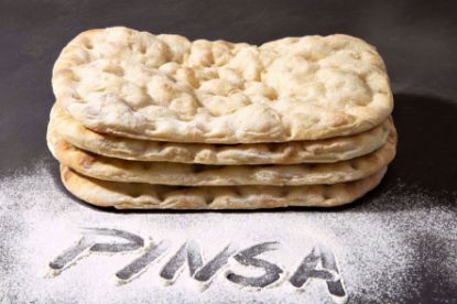 Musterpaket mit tiefgekühlten Pinsa Romana - zum selber Belegen